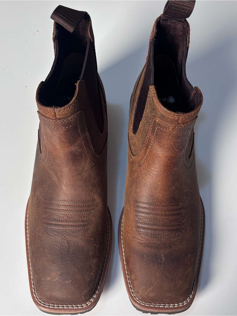 Ariat Men's Hybrid Low Boy Western Chelsea Boots - size 9